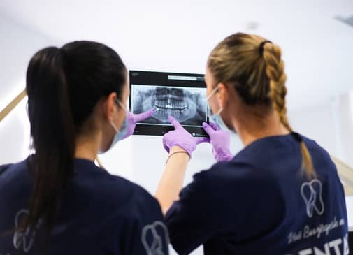 Slider image (5) Dental Med Austria